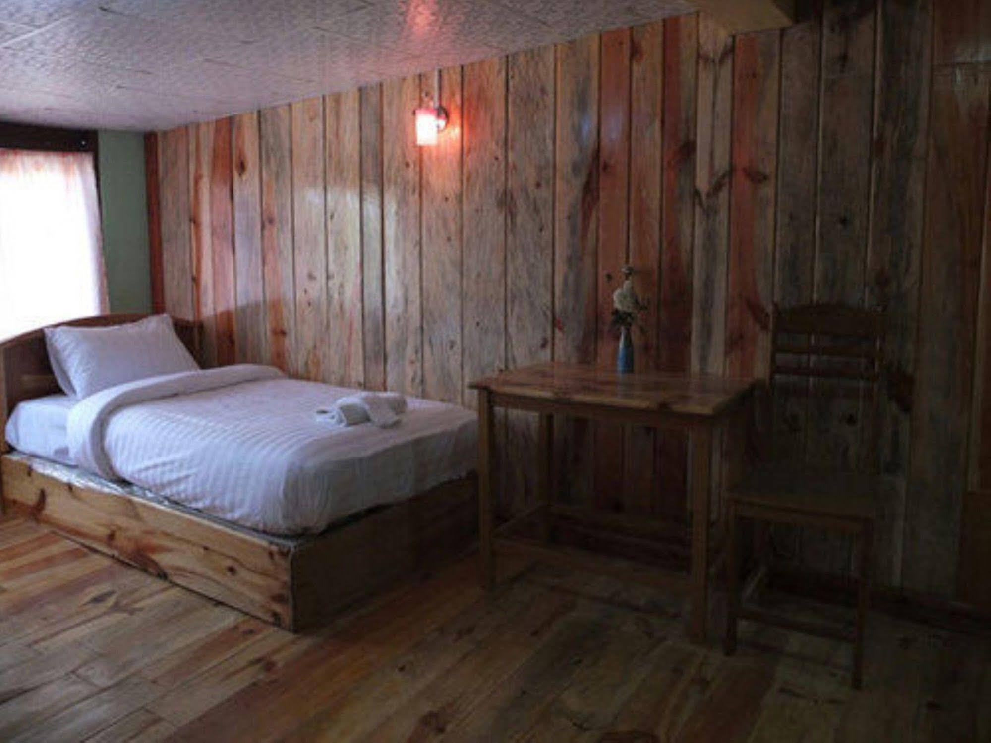 Railroad Hotel Kalaw Exteriör bild